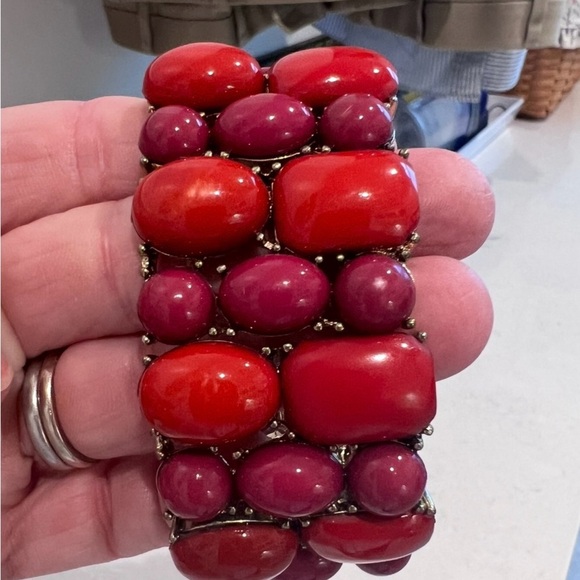 Jewelry - Red and Dark Pink Beaded Bracelet